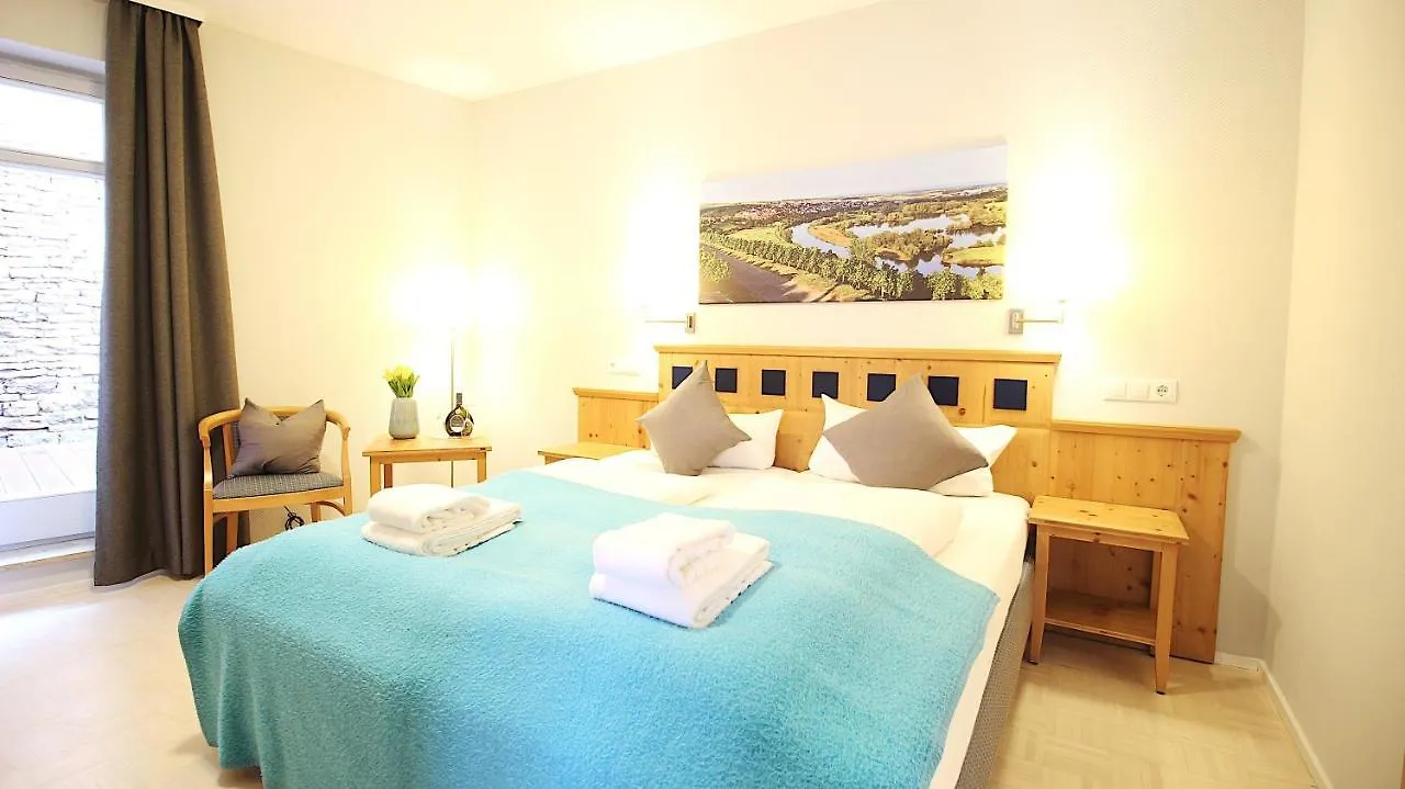 Aparthotel Alte Schmiede Dettelbach 0*,